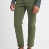 Pier One SLIM FIT CHINO - Chino - Dark Green