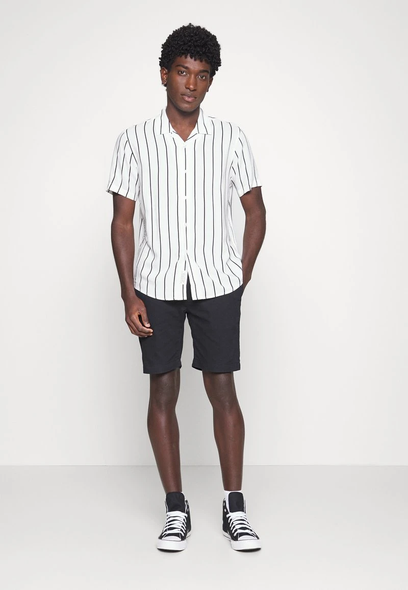 Pier One 2 PACK - Hemd - Black/white 5 Pier One 2 PACK - Hemd - Black/white – Bild 3