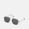 Pier One Sonnenbrille - Silver-coloured -Pier One Store 4ac756a90d1641d7b0579f1c754b2570