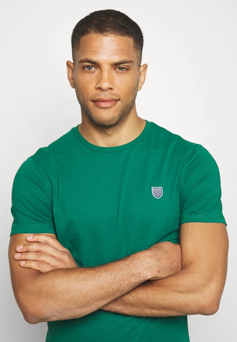 Pier One T-Shirt Basic - Dark Green 3 Pier One T-Shirt Basic - Dark Green