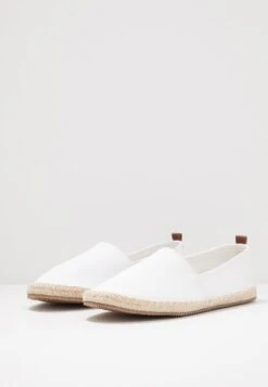 Pier One RENA ESPADRILLE UNISEX - Espadrille - White -Pier One Store 7e077ed70ce54cb49199963da195d601