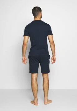 Pier One Nachtwäsche Set - Dark Blue 10 Pier One Nachtwäsche Set - Dark Blue -Pier One Store 8236540e5e7e4124b079f4534ae5b13b