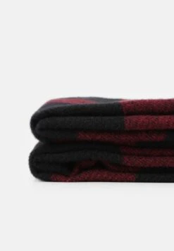 Pier One Schal - 302 - Red_802 - Black -Pier One Store 969877796be044af9aa7c3907ee25910