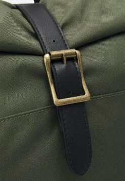 Pier One UNISEX - Tagesrucksack - Green 12 Pier One UNISEX - Tagesrucksack - Green -Pier One Store 9ebbe8a8f5f5407fbd44fed8f3b717d7