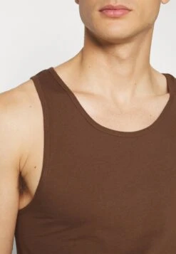 Pier One 3PCK SKIN TONE RIB VEST - Unterhemd/-shirt - Brown -Pier One Store 9f31fc2f68bd4a4785af045b430b1d83