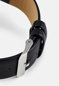 Pier One Uhr - Black/silver-coloured -Pier One Store bbd4e6d8b146435a85ade9e2edd8ca76