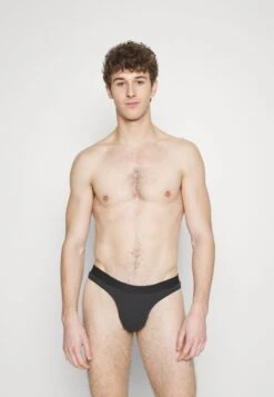 Pier One 3 PACK - Slip - Red/grey/black -Pier One Store dc27697b26534a9cbcca1555a1dfc300 1