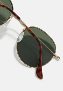Pier One UNISEX - Sonnenbrille - Gold-coloured/green -Pier One Store e92d3af19b37403e9750478796cb172c